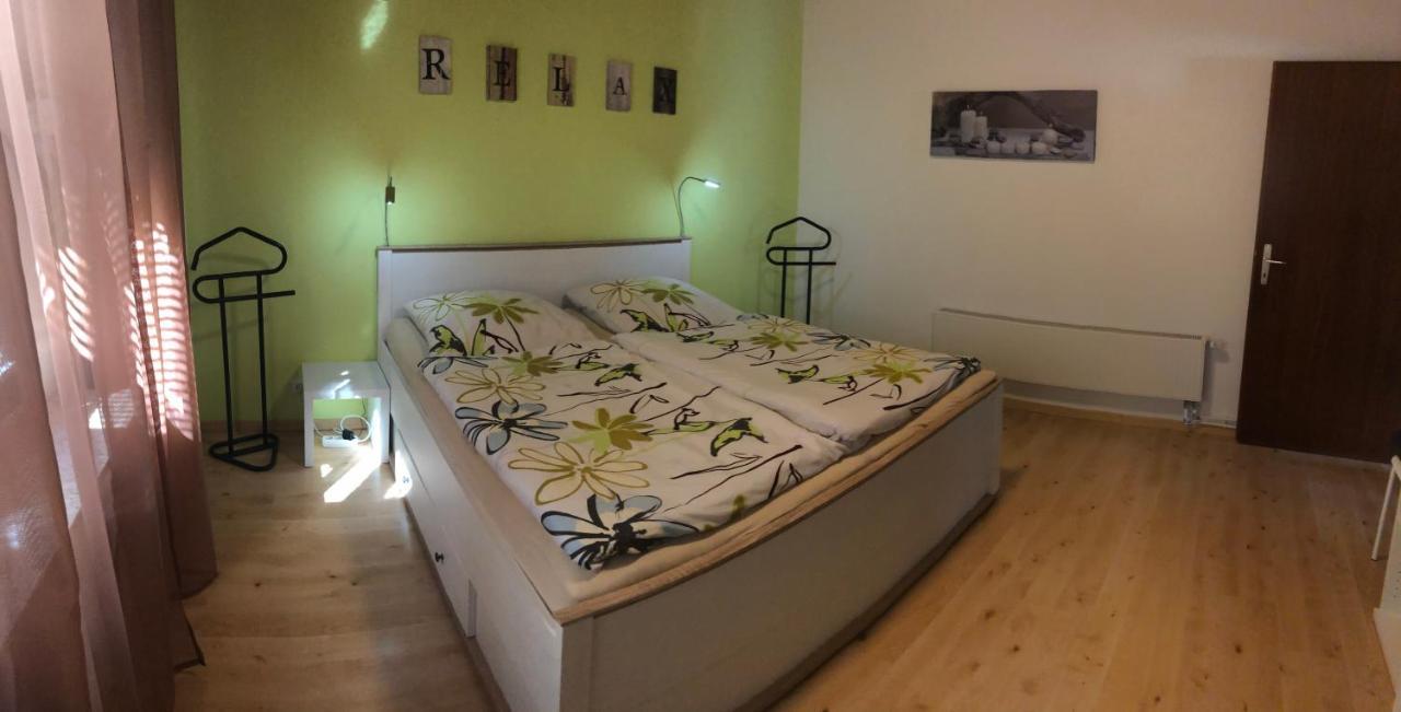 Ferienwohnung Familie Slepitzka Niedenstein Luaran gambar